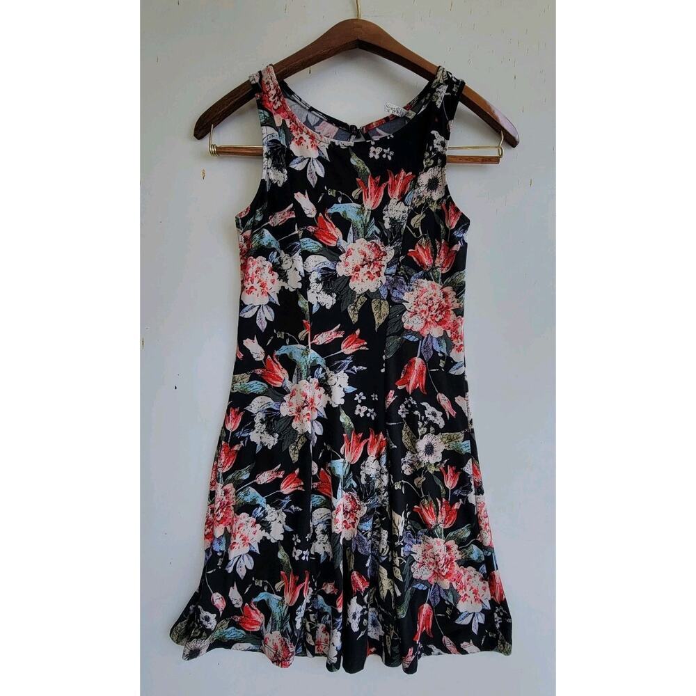 Mudd Floral Skater Dress Womens XS Black Red Excellent Fit‎ and Flare Mini